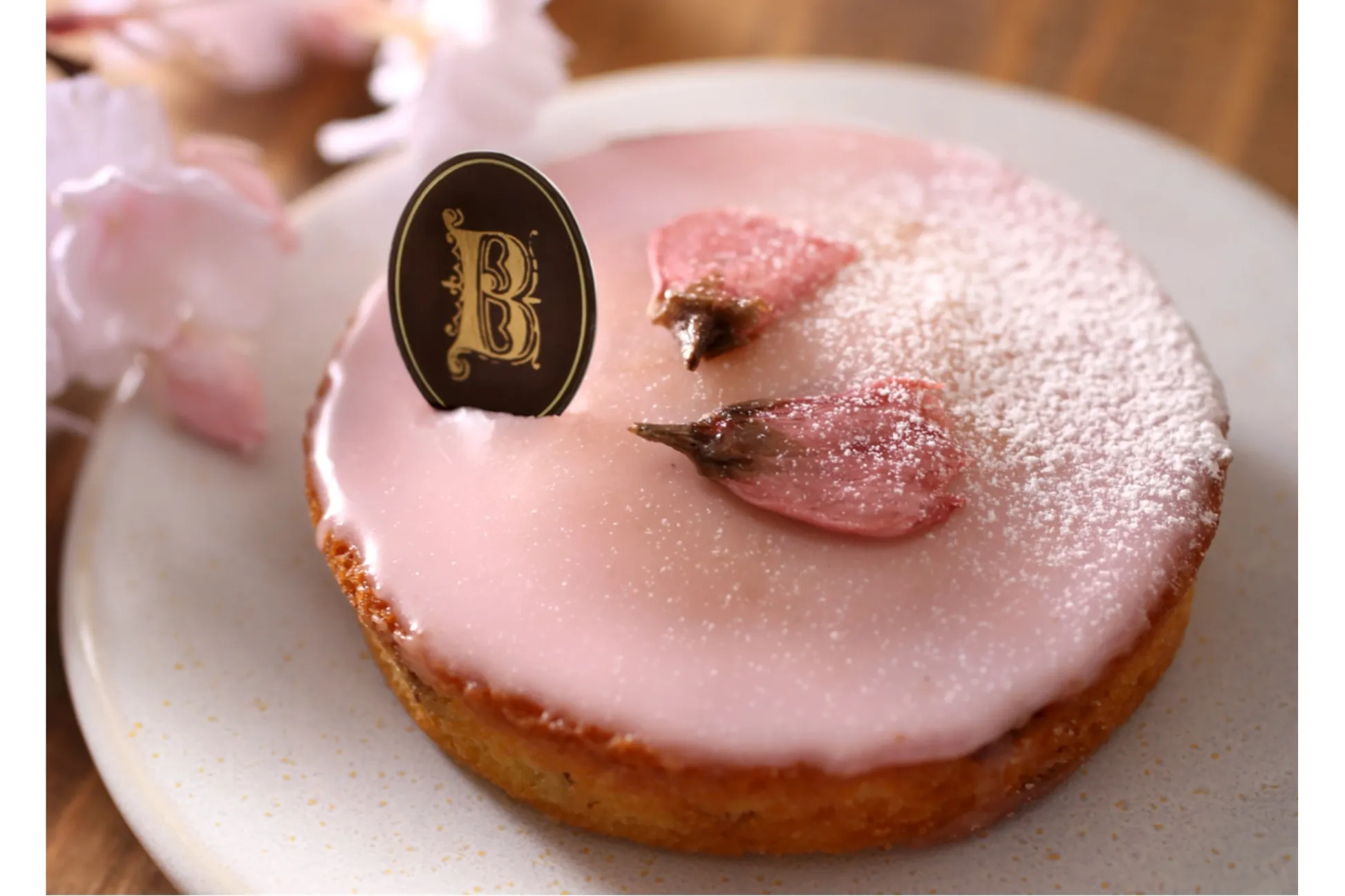 “桜の香り”が広がる焼き菓子が登場！「ビスキュイテリエ ブルトンヌ」で