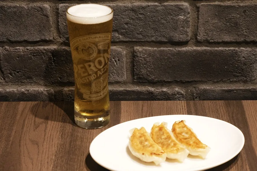 「餃子の王将」新業態、GYOZA OHSHOレポ