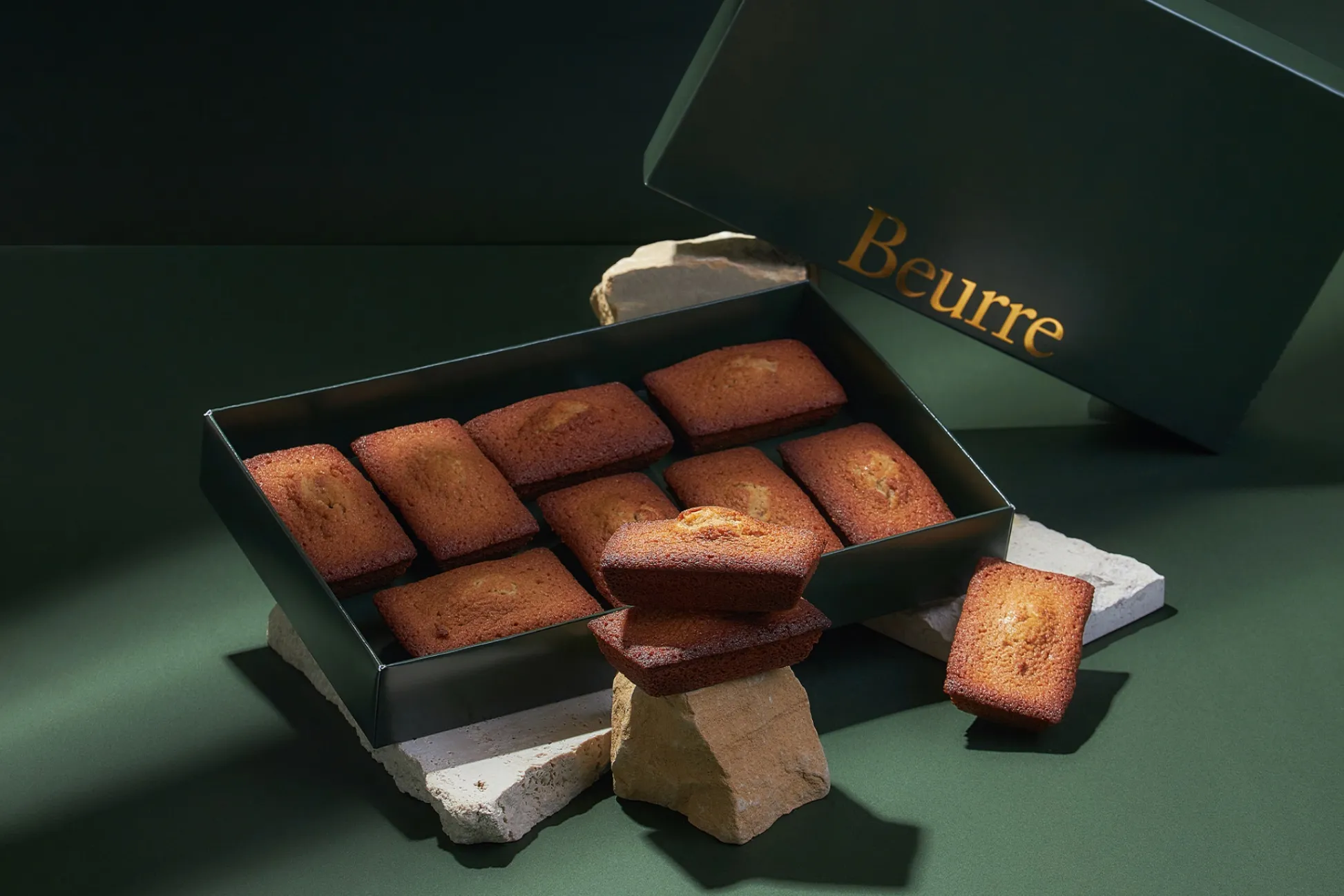 発酵バターの“焼きたてフィナンシェ”専門店「ブール ヴェリテ」日比谷