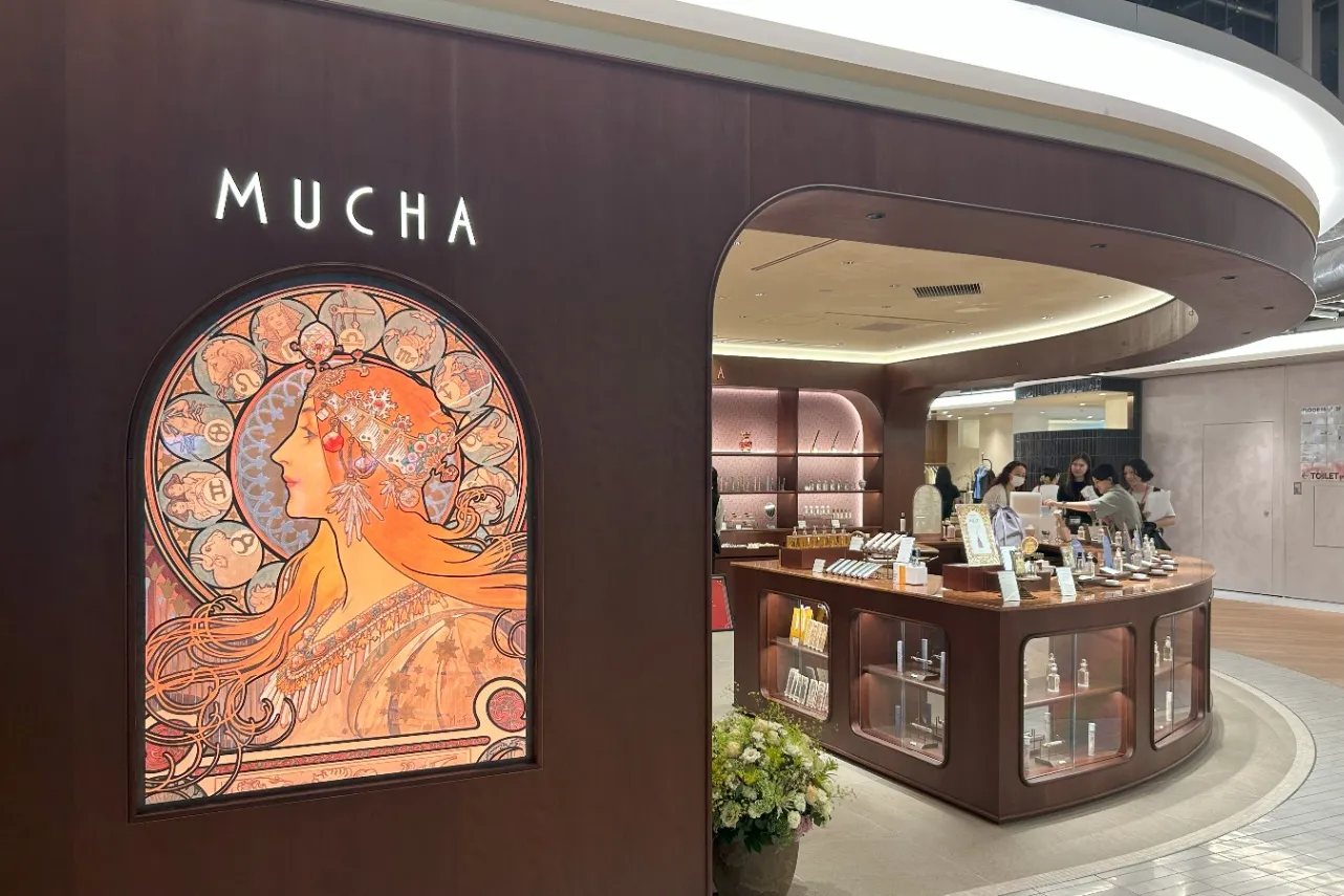 ▲「MUCHA」（撮影：レッツエンジョイ東京編集部）