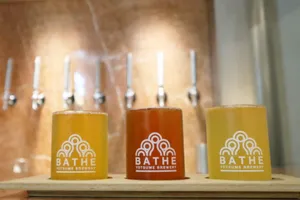 風呂上がりに最高の一杯を！銭湯が手掛けるビール醸造所、押上「ベイズヨツメブルワリー」