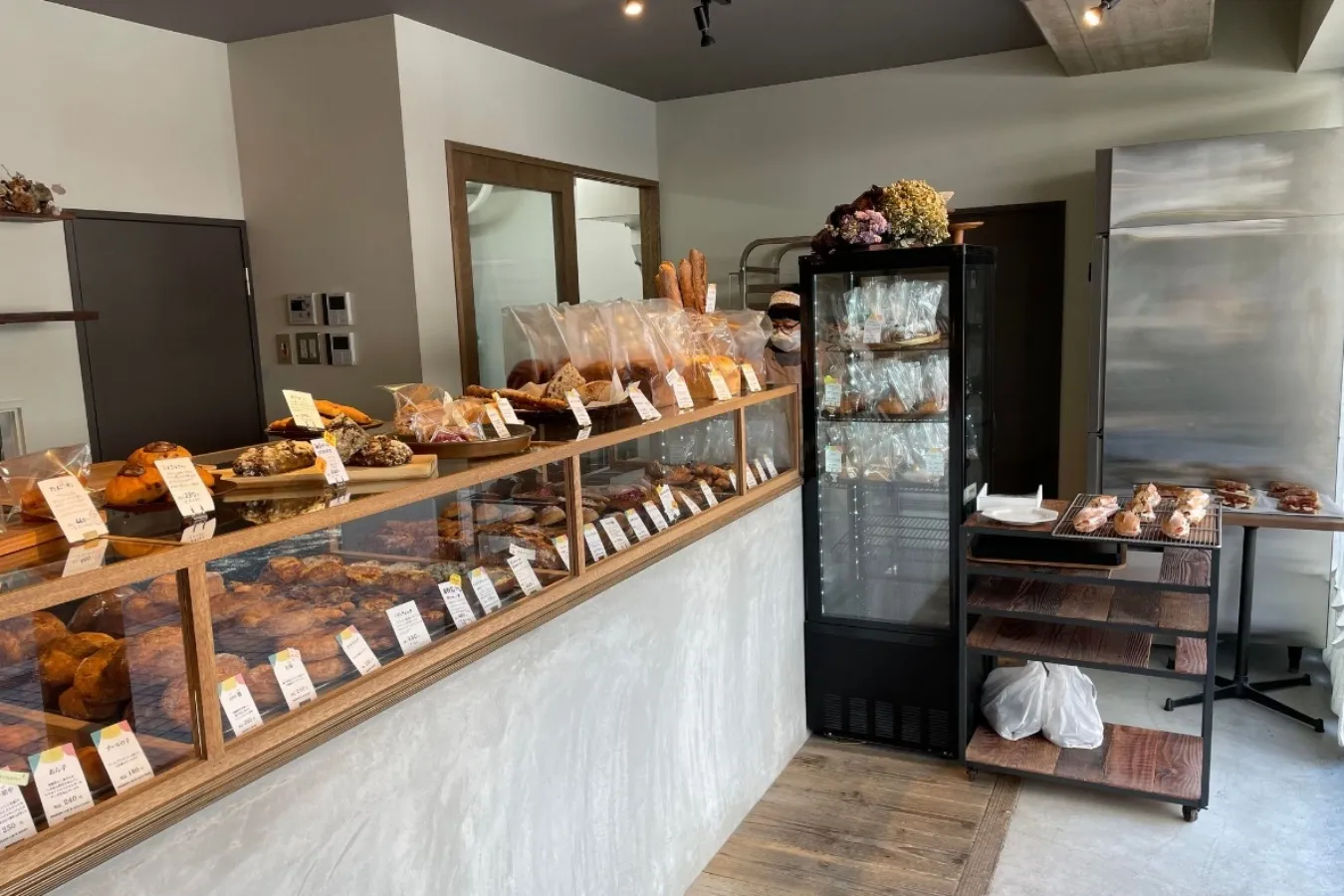 むぎゅっと瑞々しい生地はやみつきになる美味しさ！三鷹の注目パン屋さん「siro」_1851310