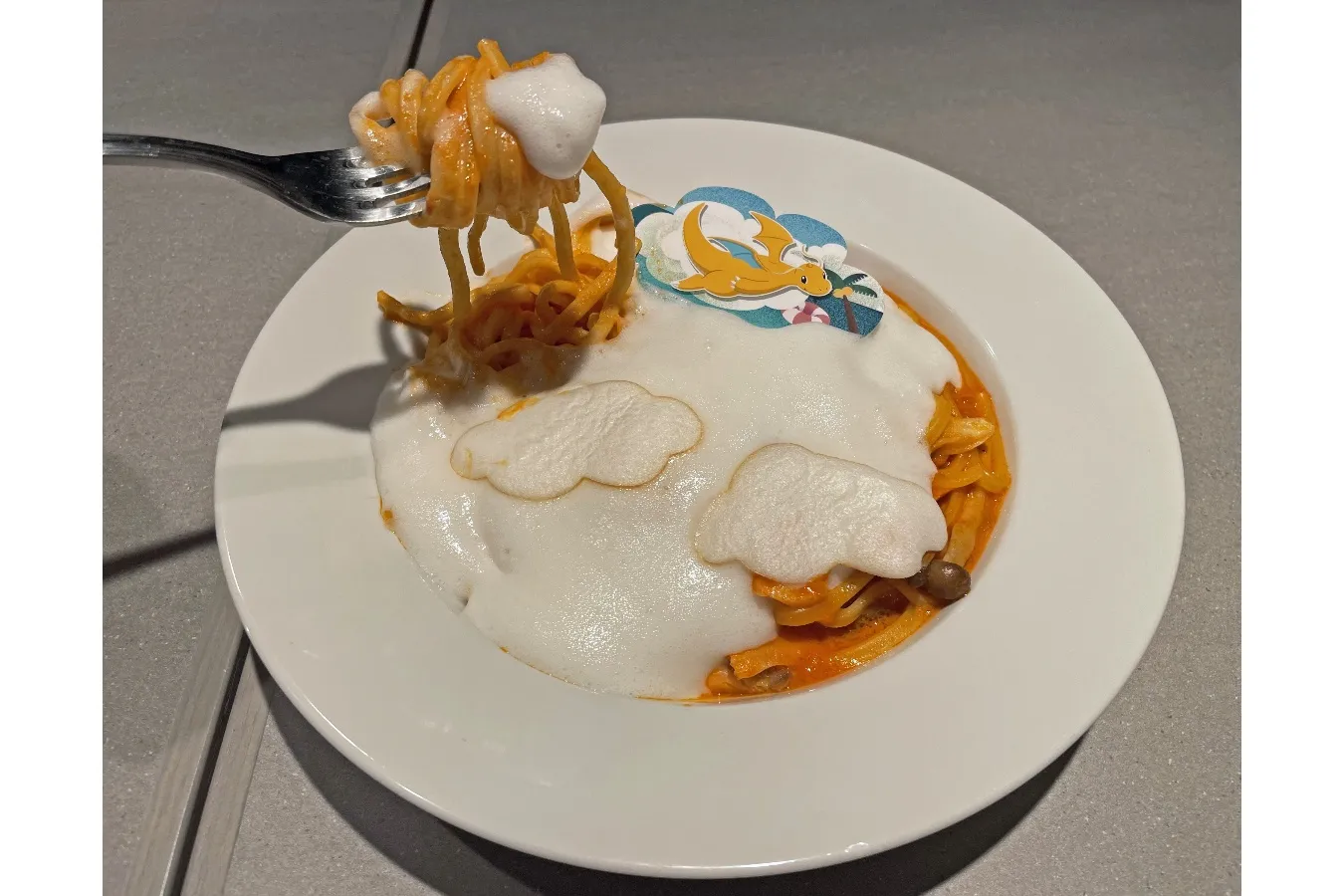 ▲「空飛ぶカイリューのトマトクリーム生パスタ」※編集部撮影