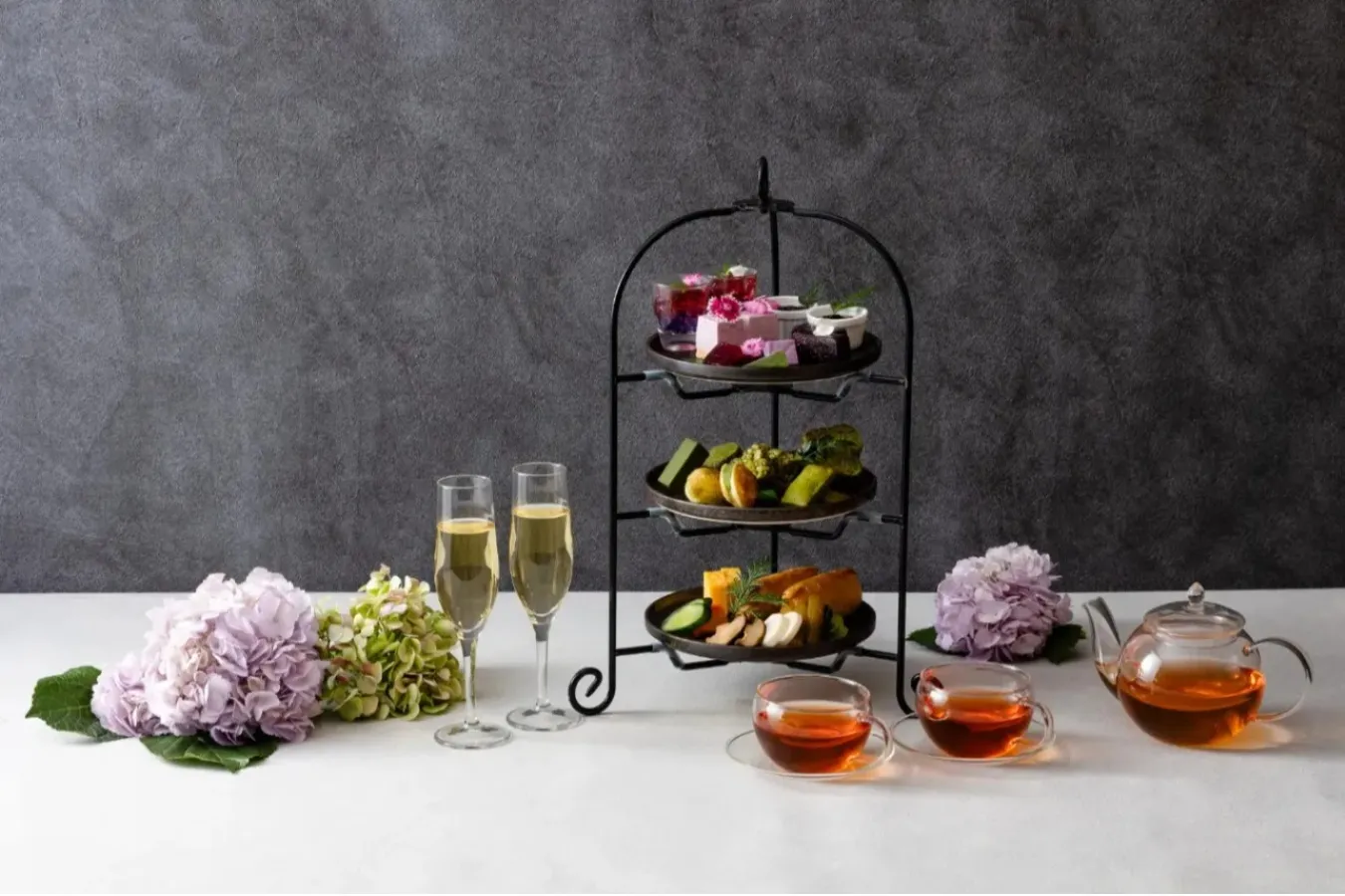 ▲「紫陽花アフタヌーンティー」