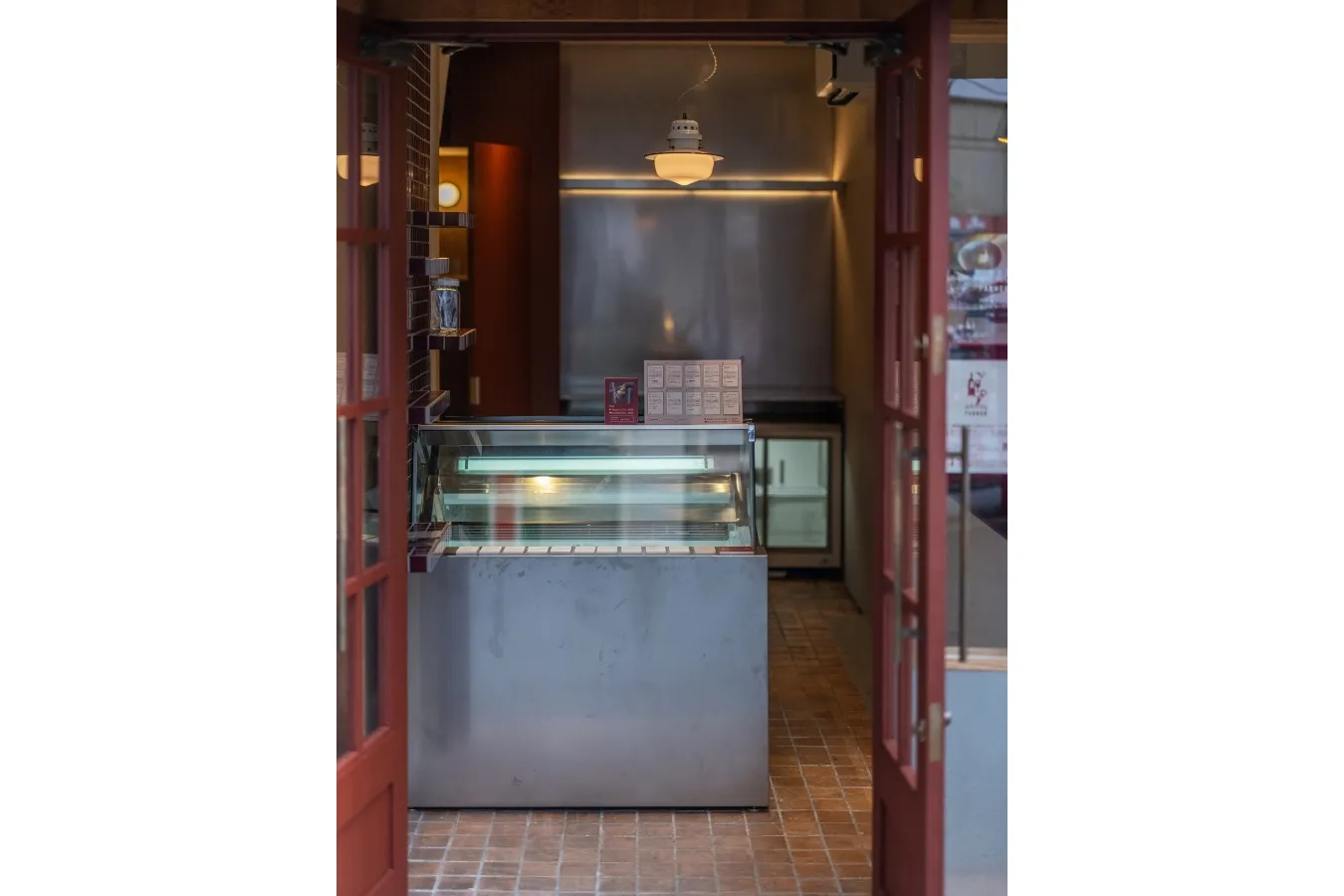 “旬を楽しむ”アイスクリームショップ「メゾンファーマー」三軒茶屋にオープン_1783617