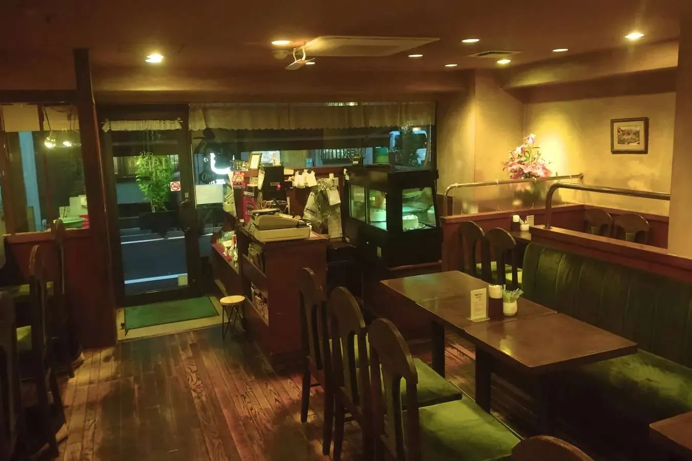 仲御徒町駅の“ヒビ活”スポット_2735398