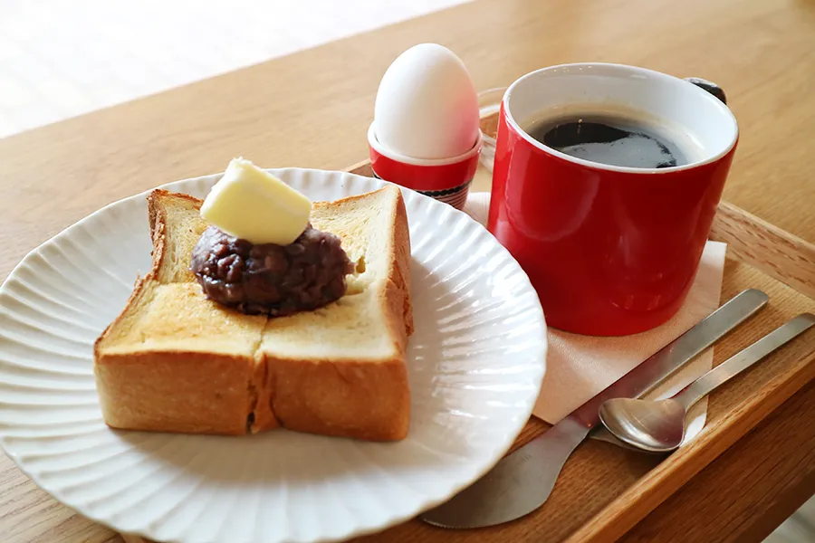 あんバタートーストのモーニングが500円！幸せ朝ごはんが食べられる下町の隠れ家カフェを発見！