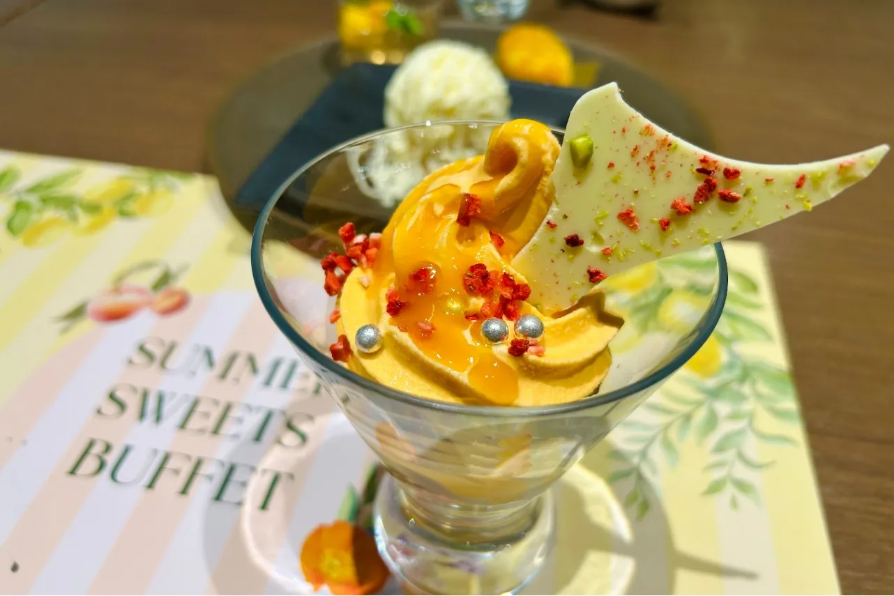 ▲「サマーフルーツのクラフトパフェ」
