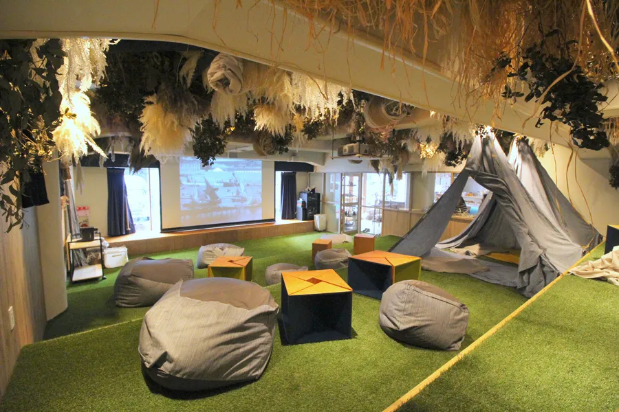 泊まれる映画館！？デートにもオススメの両国ホステル「Theater Zzz」レポ