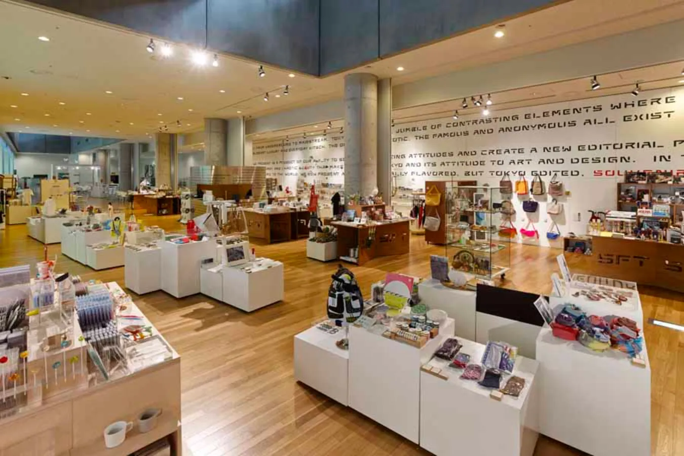 人気の個性派グッズが大集合！東京のミュージアムショップ7選_3066636