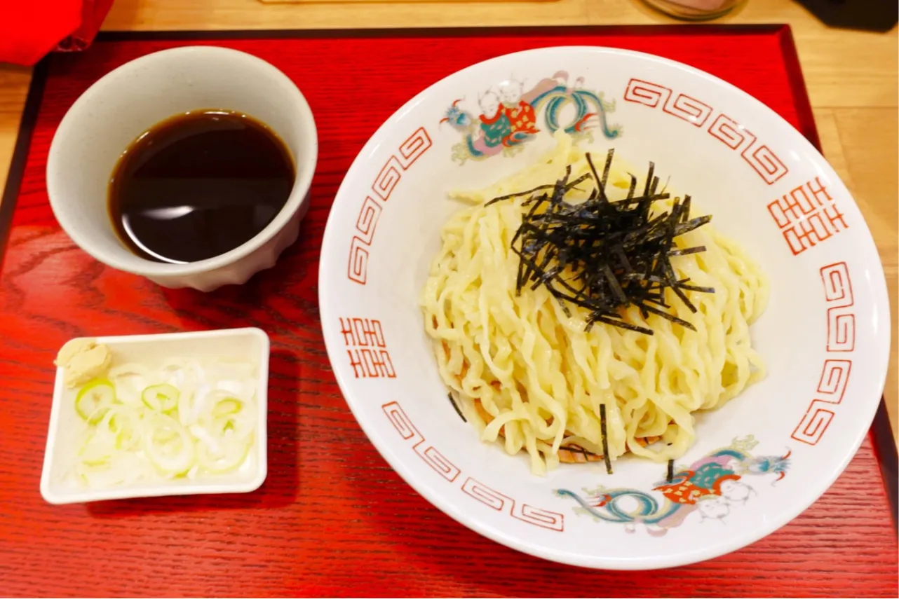 ▲朝ざる中華(800円)
