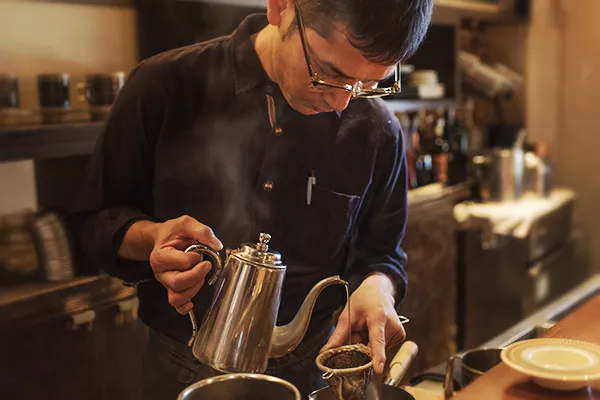 スイーツとコーヒーは恋人の関係／TIES【カフェマニア川口葉子連載vol.8】
