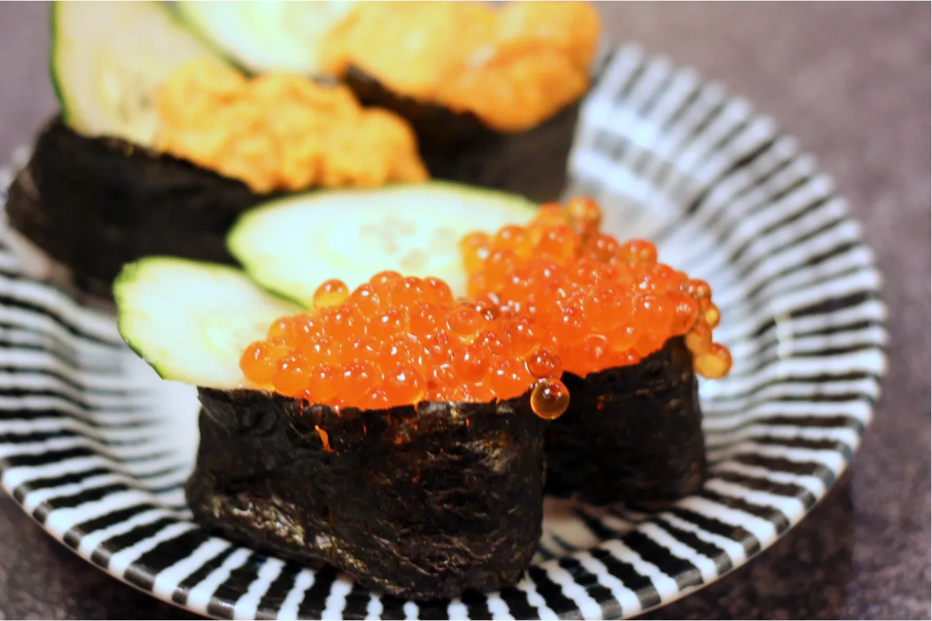 全100種類のお寿司＆サイドメニューが食べ放題！新宿「きづなすし」レポ_3281499