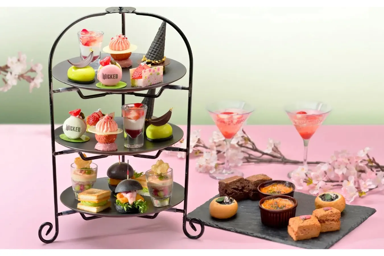 ▲「“WICKED” Spring Afternoon Tea」