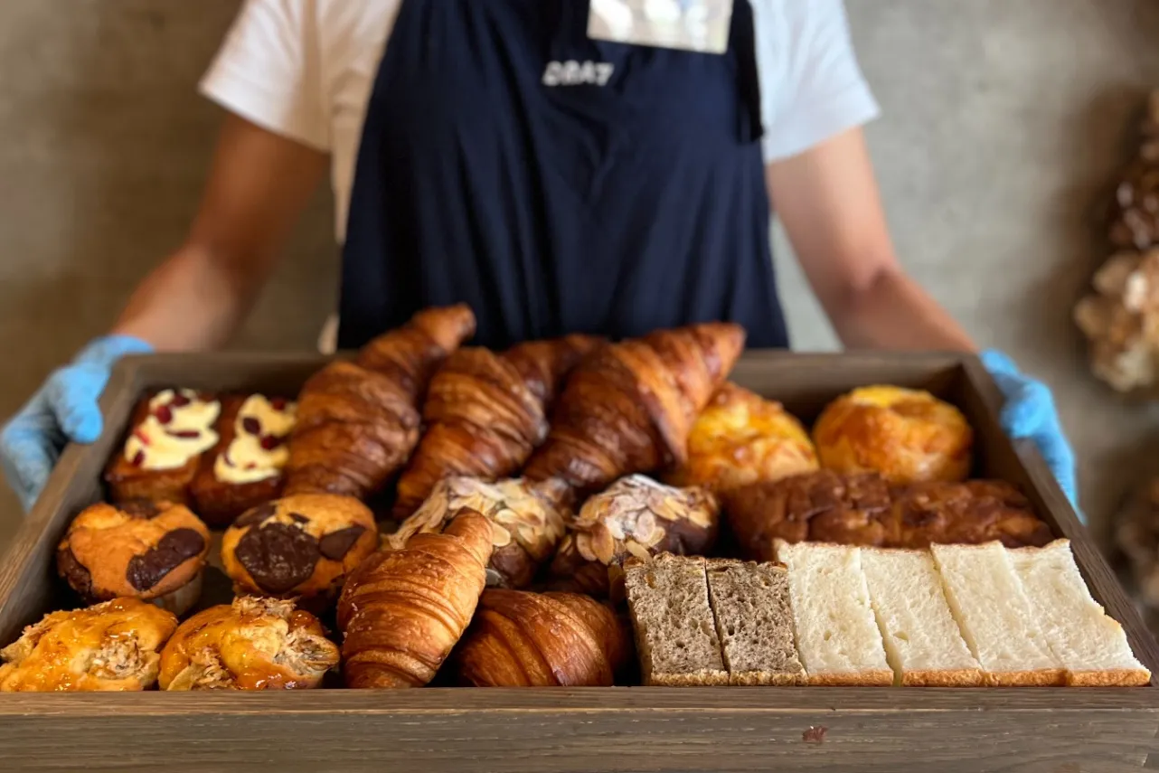 ▲種類豊富なパンがそろう