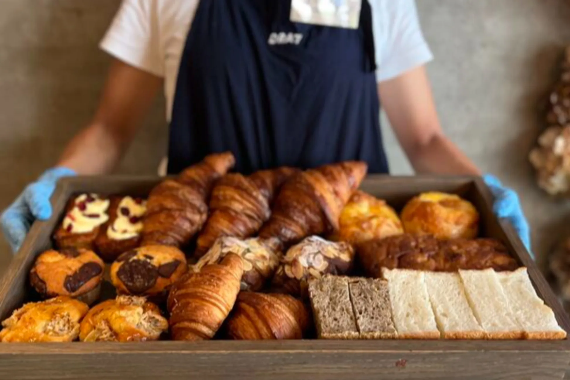 行列ベーカリー＆タルト専門店がコラボ！「flour＋water 虎ノ門」オープン