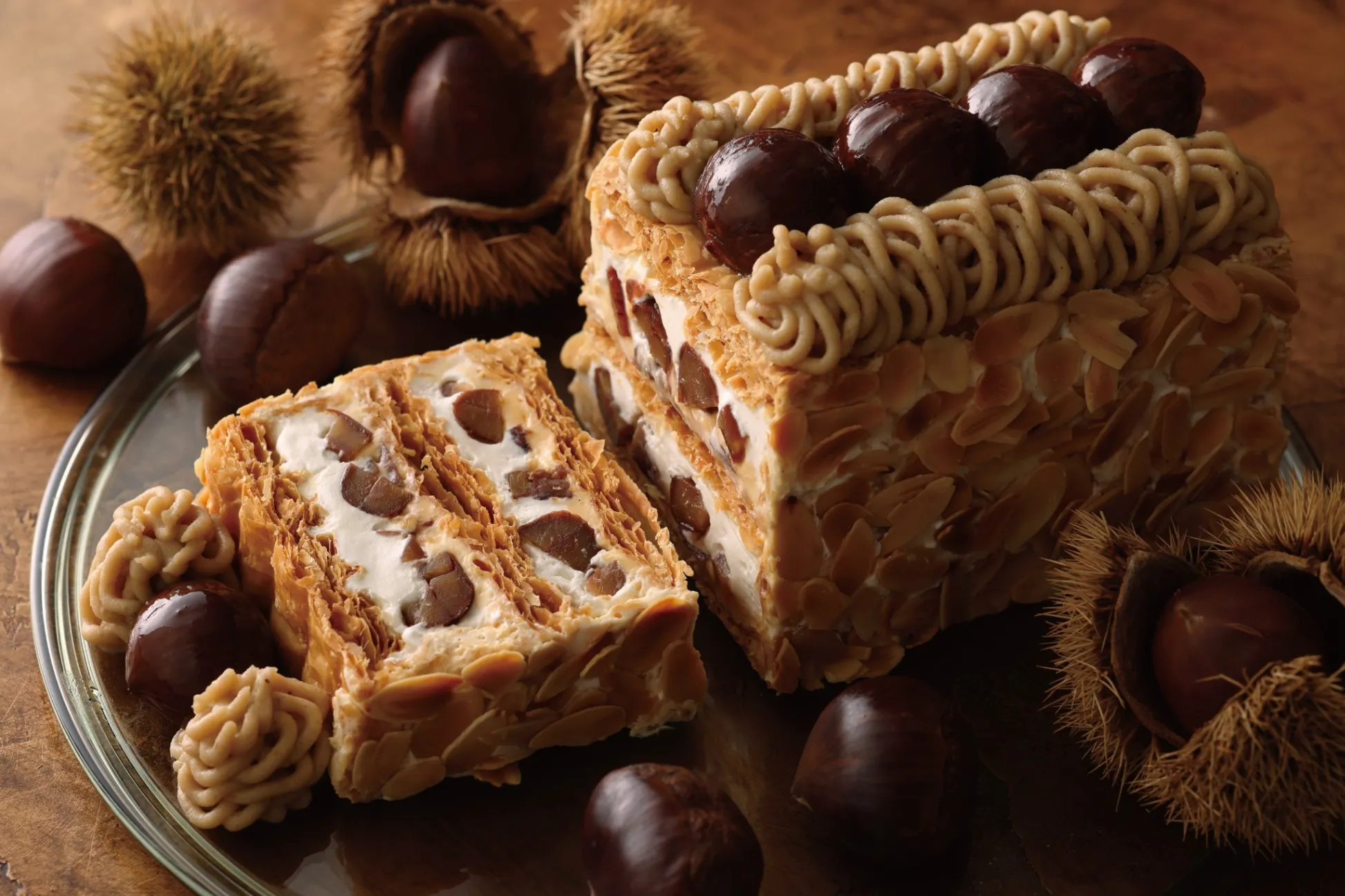 キハチ 青山本店】“栗の渋皮煮” たっぷり「KIHACHIのマロンパイ」が登場