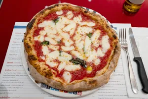 【日本橋】ナポリの老舗「ジーノ ソルビッロ」日本唯一の店舗で絶品ピッツァを堪能！