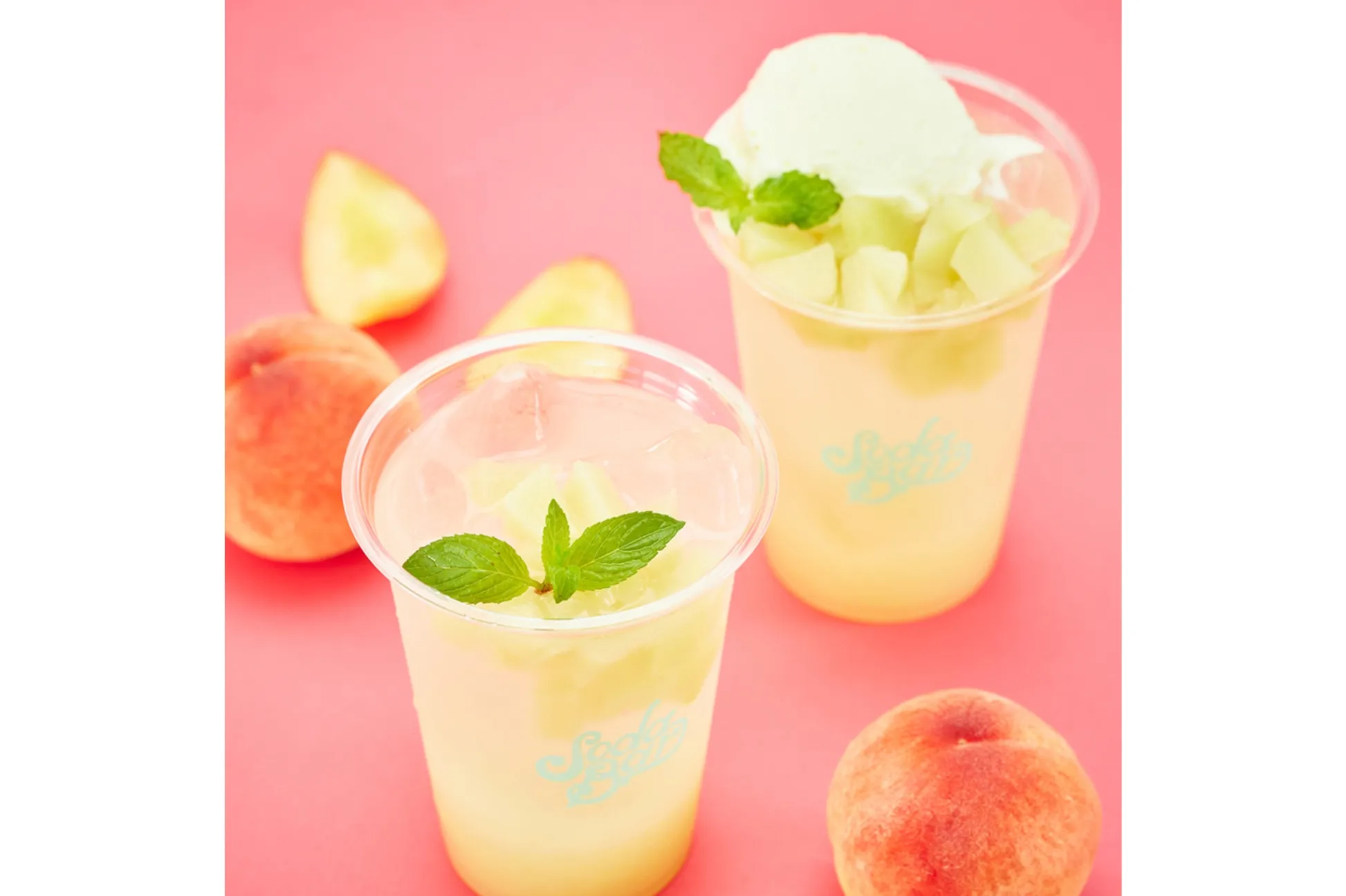 ソーダ専門店「SODA BAR」より”甘いバニラ×みずみずしい桃”のドリンクが登場