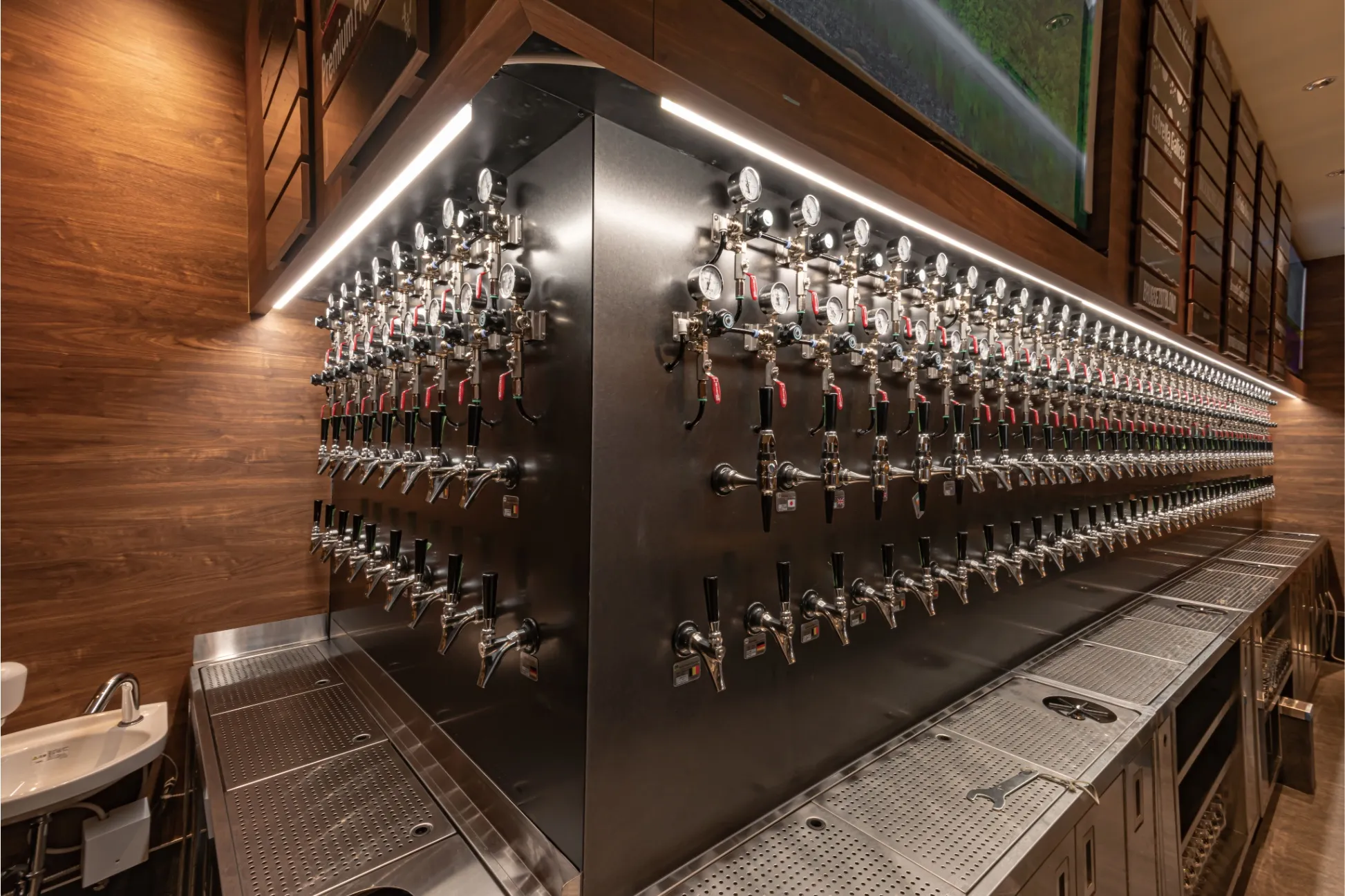 抜群のロケーションでビールを堪能！「世界のビール博物館東京スカイツリータウン・ソラマチ店」