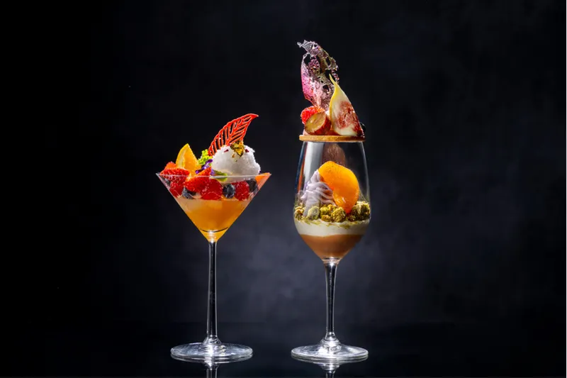 【ヒルトン東京】バーで楽しむ！秋の味覚たっぷりな夜パフェが登場