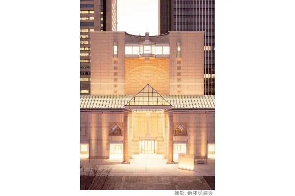 横浜美術館が約3年の大改修を経て、リニューアルオープン！無料ギャラリーやカフェも