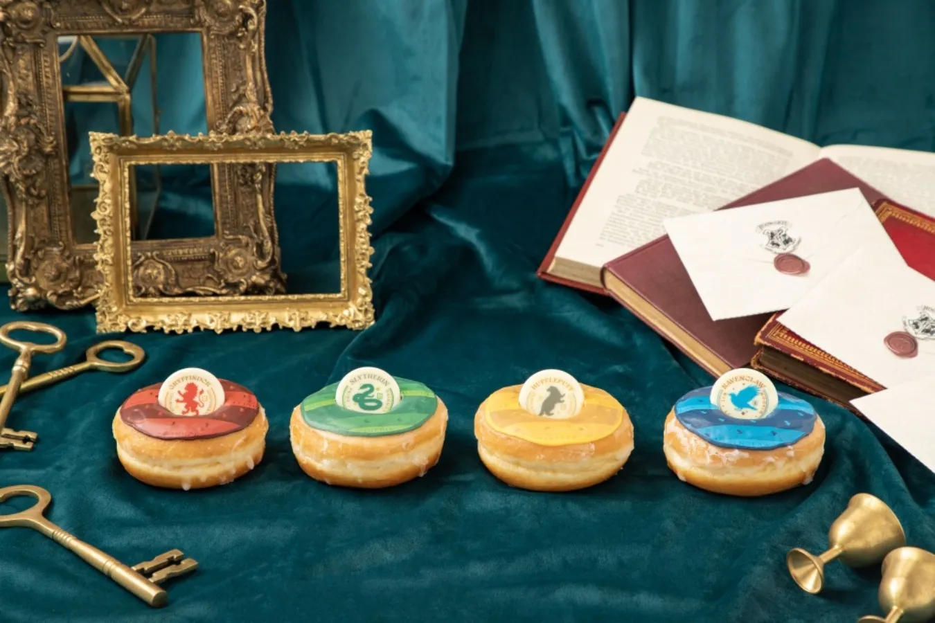 ▲「ドーナツ」WIZARDING WORLD characters, names, and related indicia are © & ™ Warner Bros. Entertainment Inc. Publishing Rights © JKR. (s24)