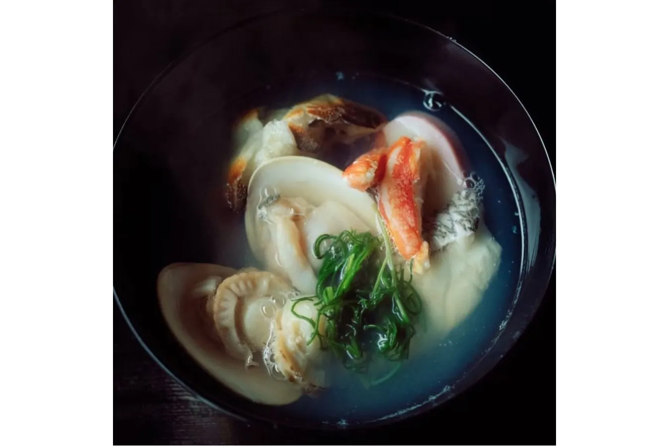 ▲「喫茶マコ名物 海鮮雑煮」(1,600円)
