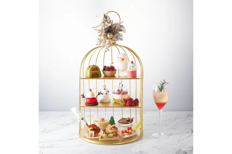 テーマは“幸せを呼ぶ煙突”！「ラウンジトウキョウ」のクリスマスアフタヌーンティー