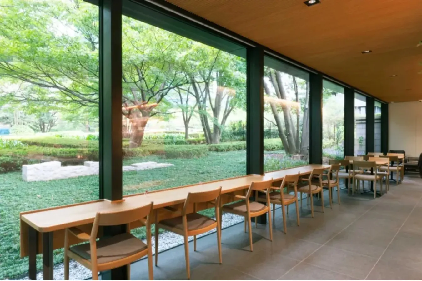 ▲泉屋博古館東京 カフェ HARIO CAFE泉屋博古館東京店