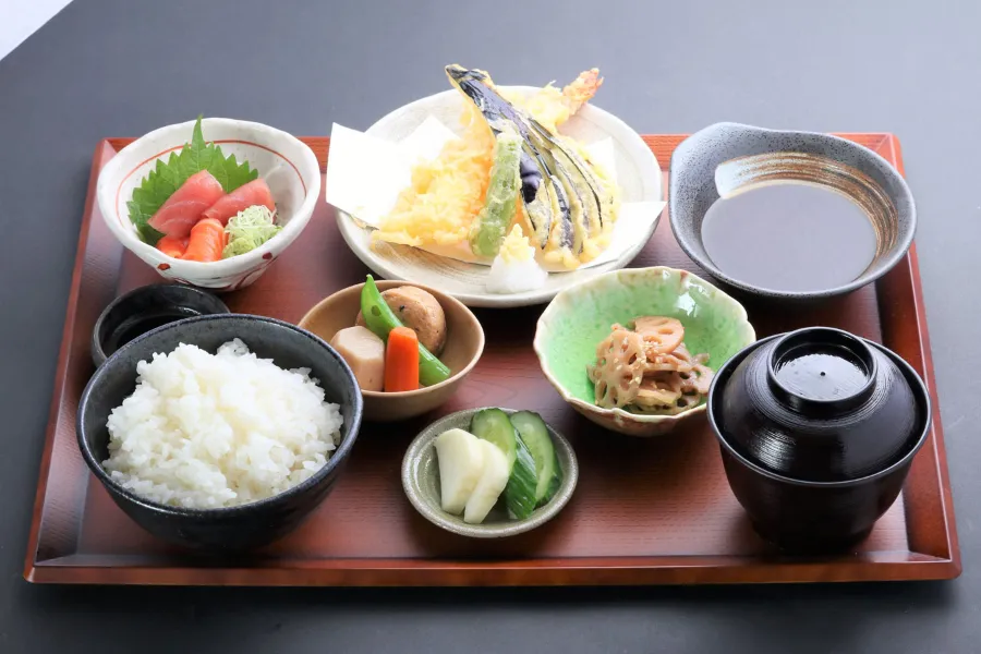 ▲KASHIBA御膳