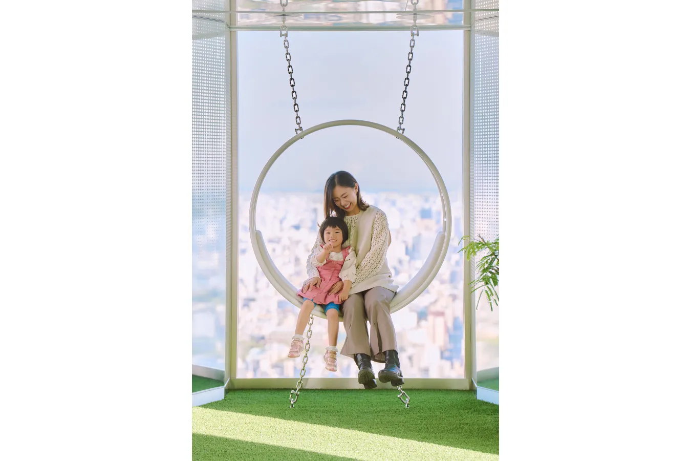 「サンシャイン60展望台」が4月18日リニューアル！海抜251mに”空の公園”_1766401