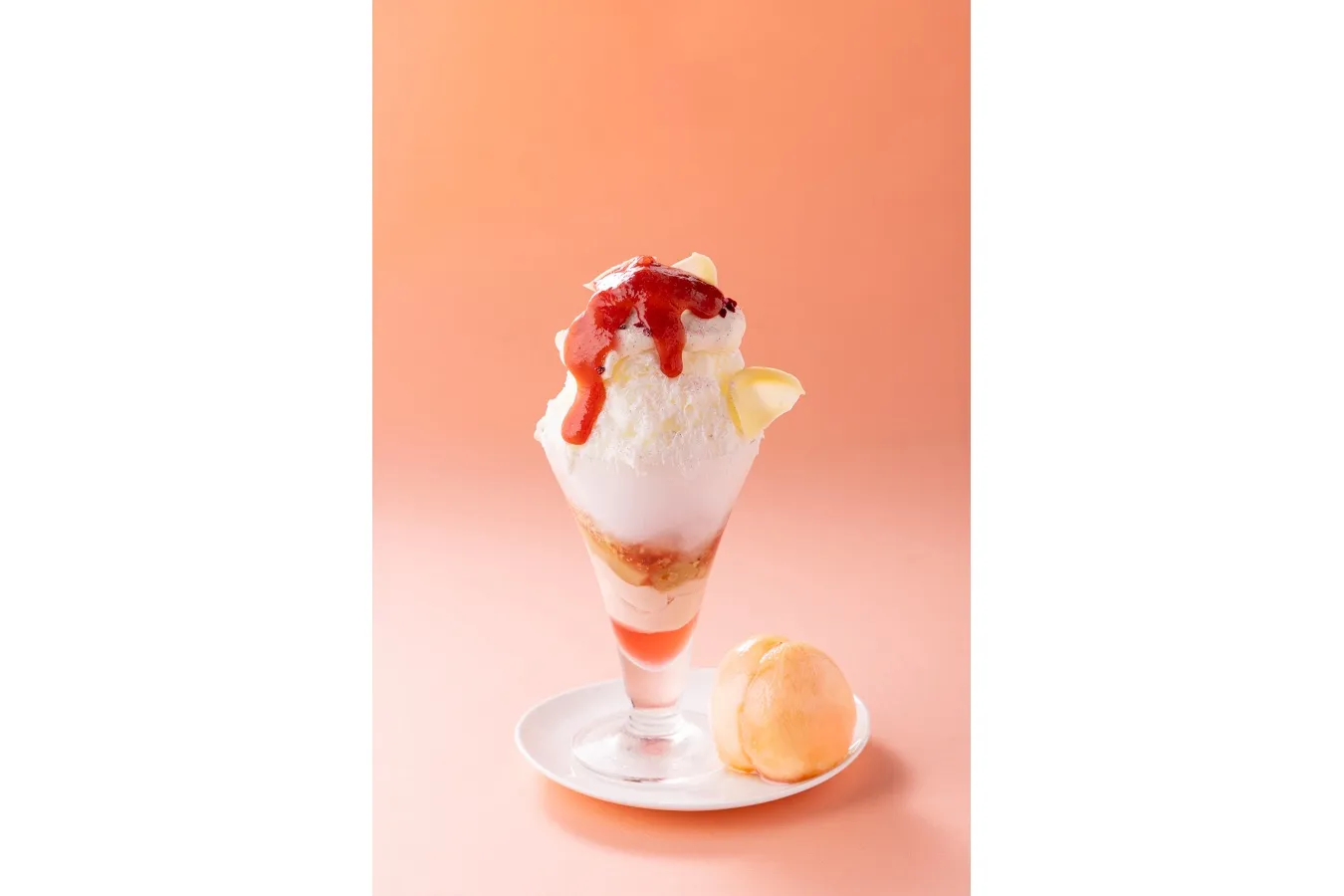 ▲「まるごと白桃」