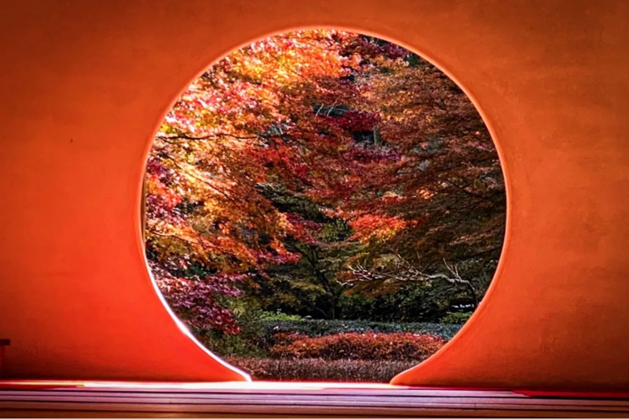 ▲悟りの窓(写真提供:鎌倉市観光協会)