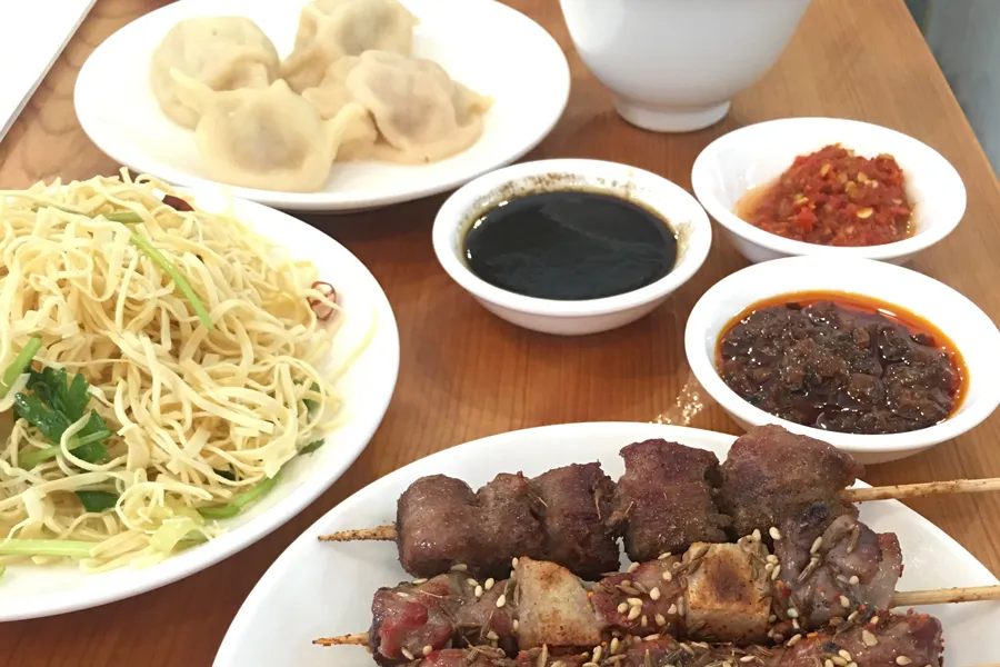 あのグルメドラマで話題のラム肉専門中華とは！？夏を元気に乗り切るスタミナグルメ3選