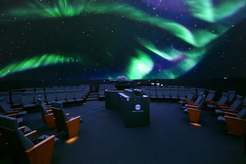 【渋谷】プラネタリウムから図書室まで!室内でゆったり遊べるデートスポット5選