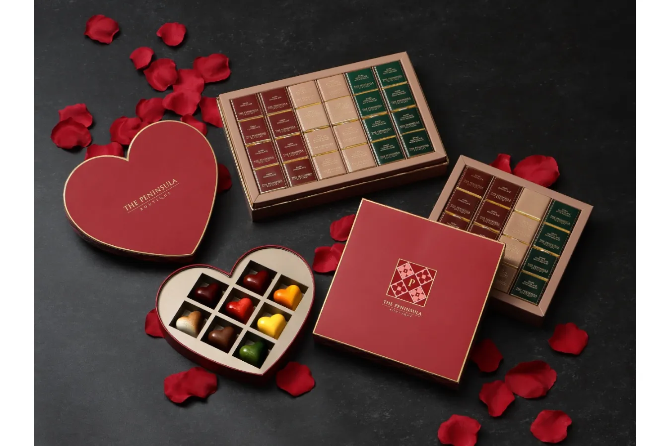 ▲左から「ボンボンショコラ ハートセレクション」、「ヘリテージコレクション  チャーミングキャレ24個入り 2025 Springパッケージ」、「ヘリテージコレクション  チャーミングキャレ16個入り 2025 Springパッケージ」