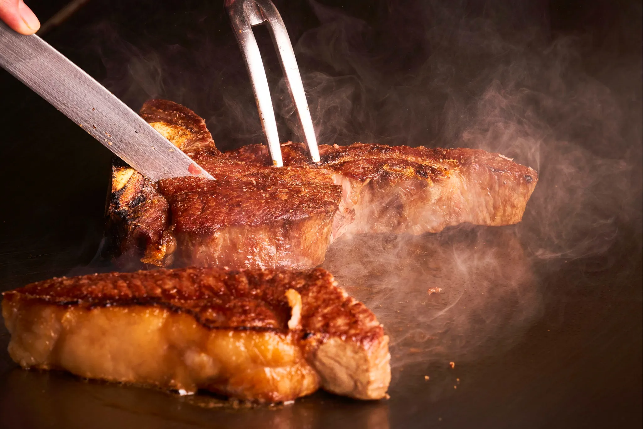 ステーキ 銀座】「ウルフギャング・ステーキハウス」が手掛ける鉄板焼きブランド誕生