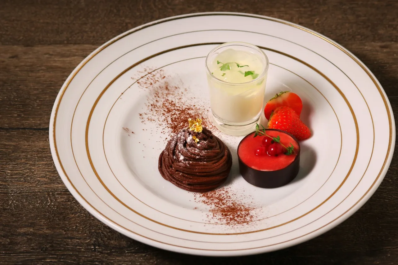 三菱一号館美術館併設「Café 1894」のアフタヌーンティーが復活！_2085884