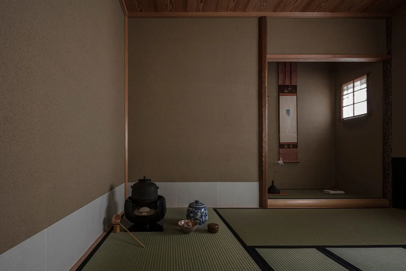 世田谷の住宅街に潜む茶室と庭園「離岸 Gallery & Chanoyu」へ_1190735