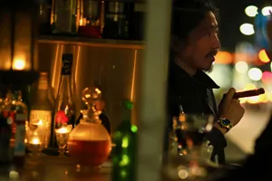 白い屋台バー「TWILLO」を探しに夜の冒険へ