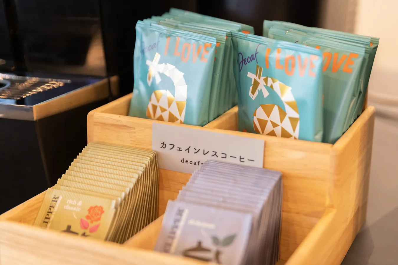無料サービス充実！時間制カフェラウンジ「AOU 銀座の森」誕生_906662