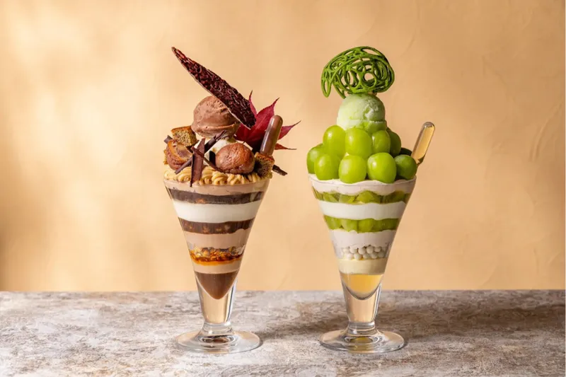“濃厚チョコマロン＆シャインマスカット”の秋限定パフェが登場！品川のホテルで