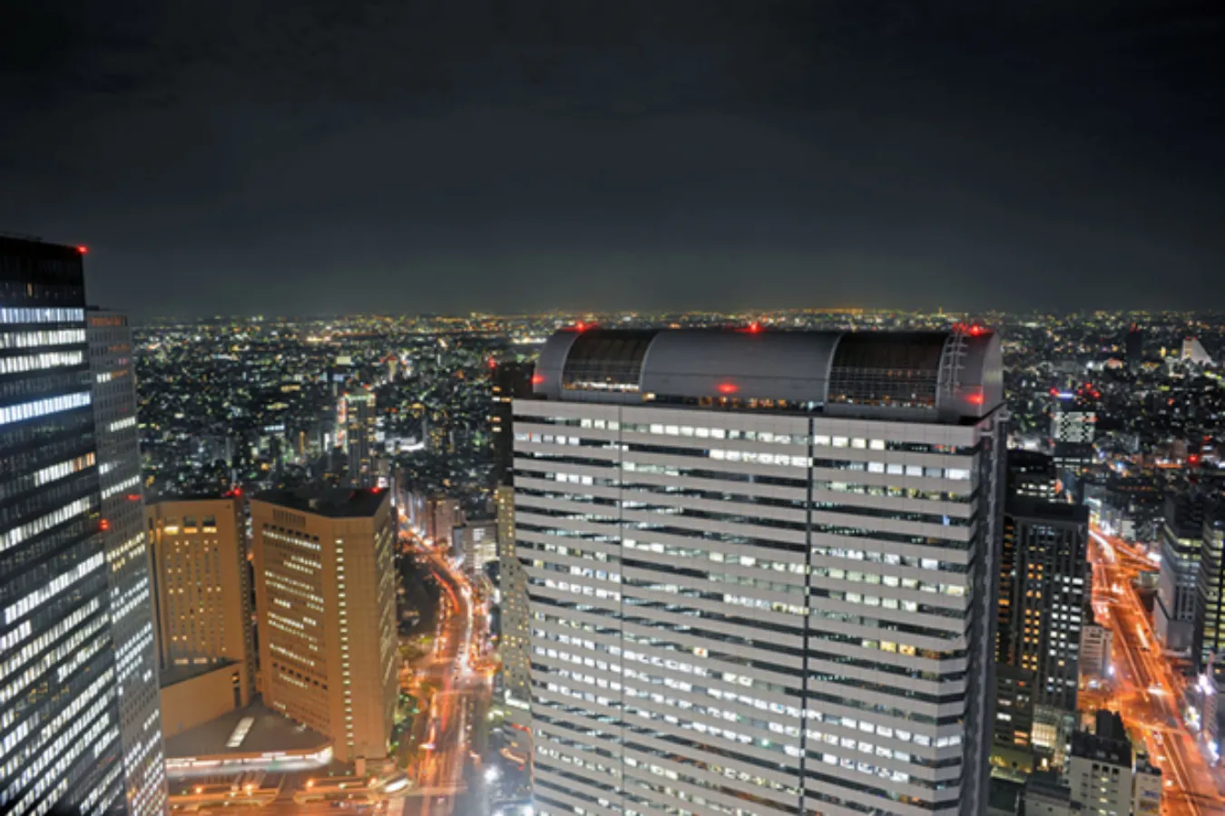 【新宿デート】夜景プロが選ぶ！無料で楽しむ夜景スポット5選_3125989