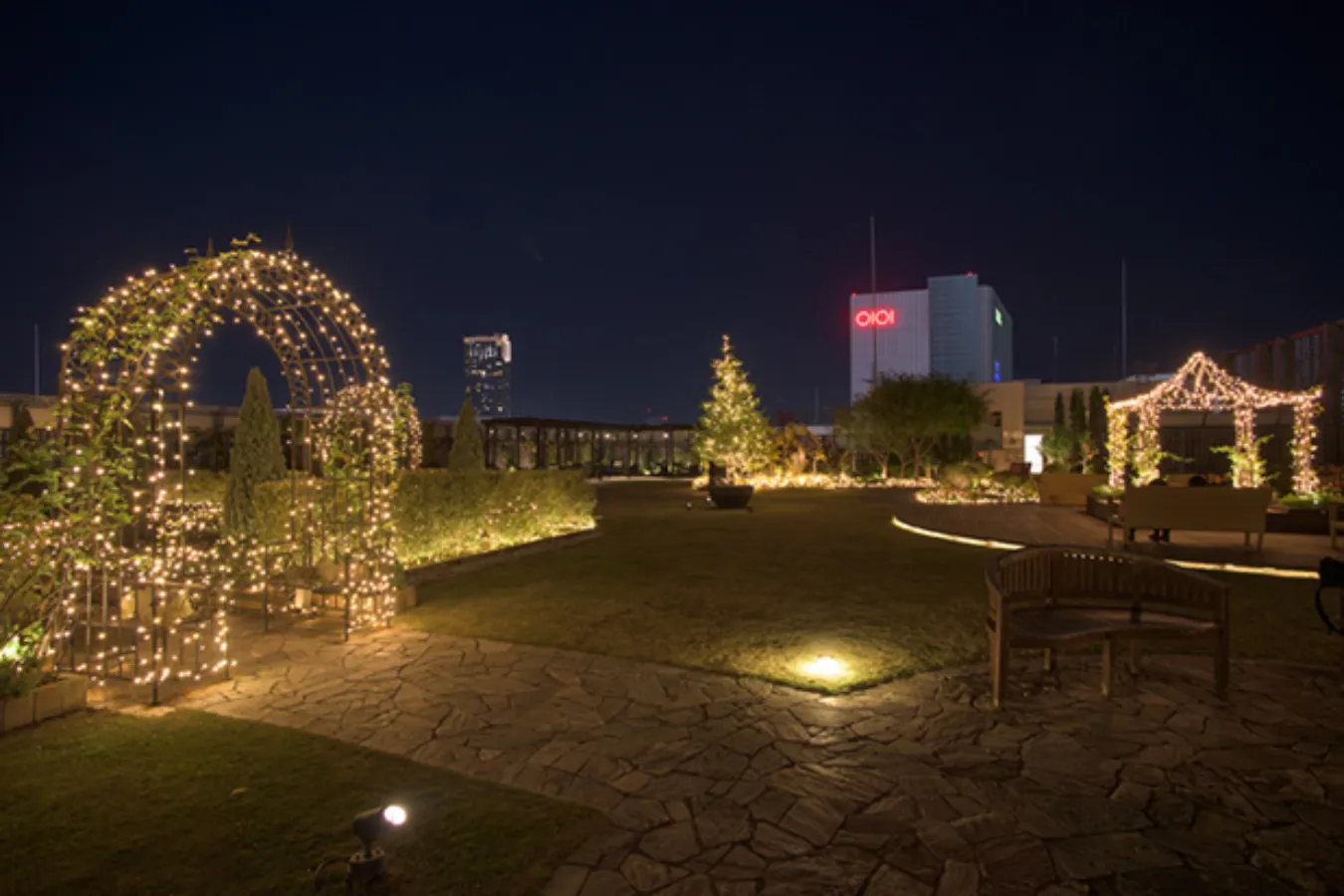 【新宿デート】夜景プロが選ぶ！無料で楽しむ夜景スポット5選_3125991