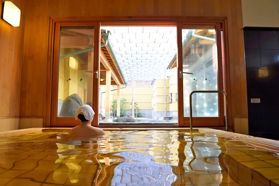 都心に大人の隠れ宿!? 小京都感ハンパない「東京染井温泉SAKURA」は最高の癒し空間だった【やつい銭湯連載】