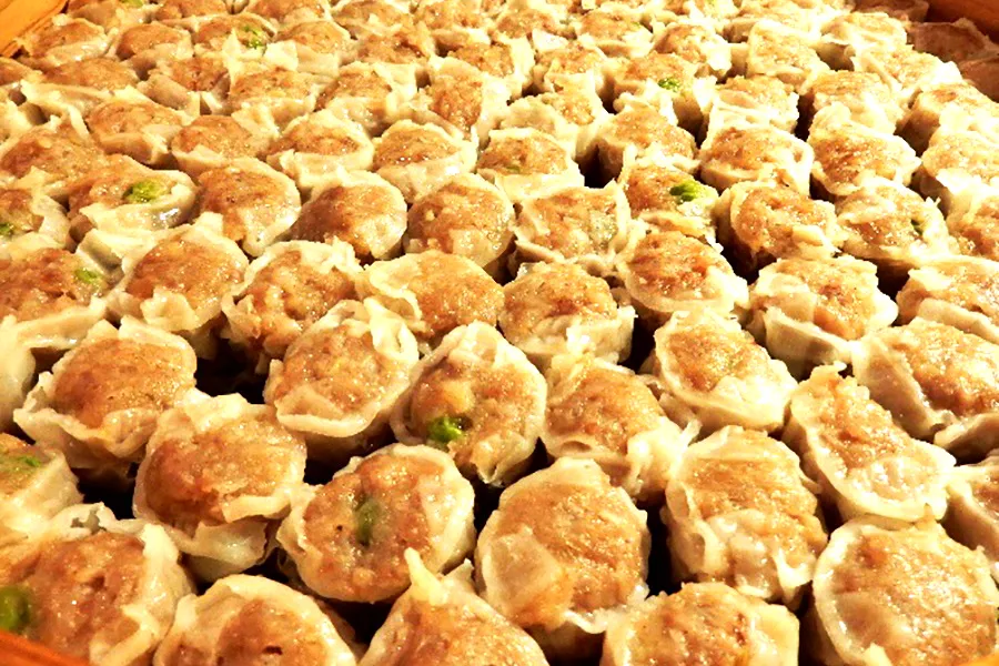 【横浜】崎陽軒のシウマイ食べ放題！「アリババ」のランチバイキングが本気すぎた