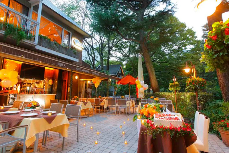 キンッキンのビールで乾杯♪緑溢れる公園から東京タワーまで！「ビアガーデン」ランキングTOP10