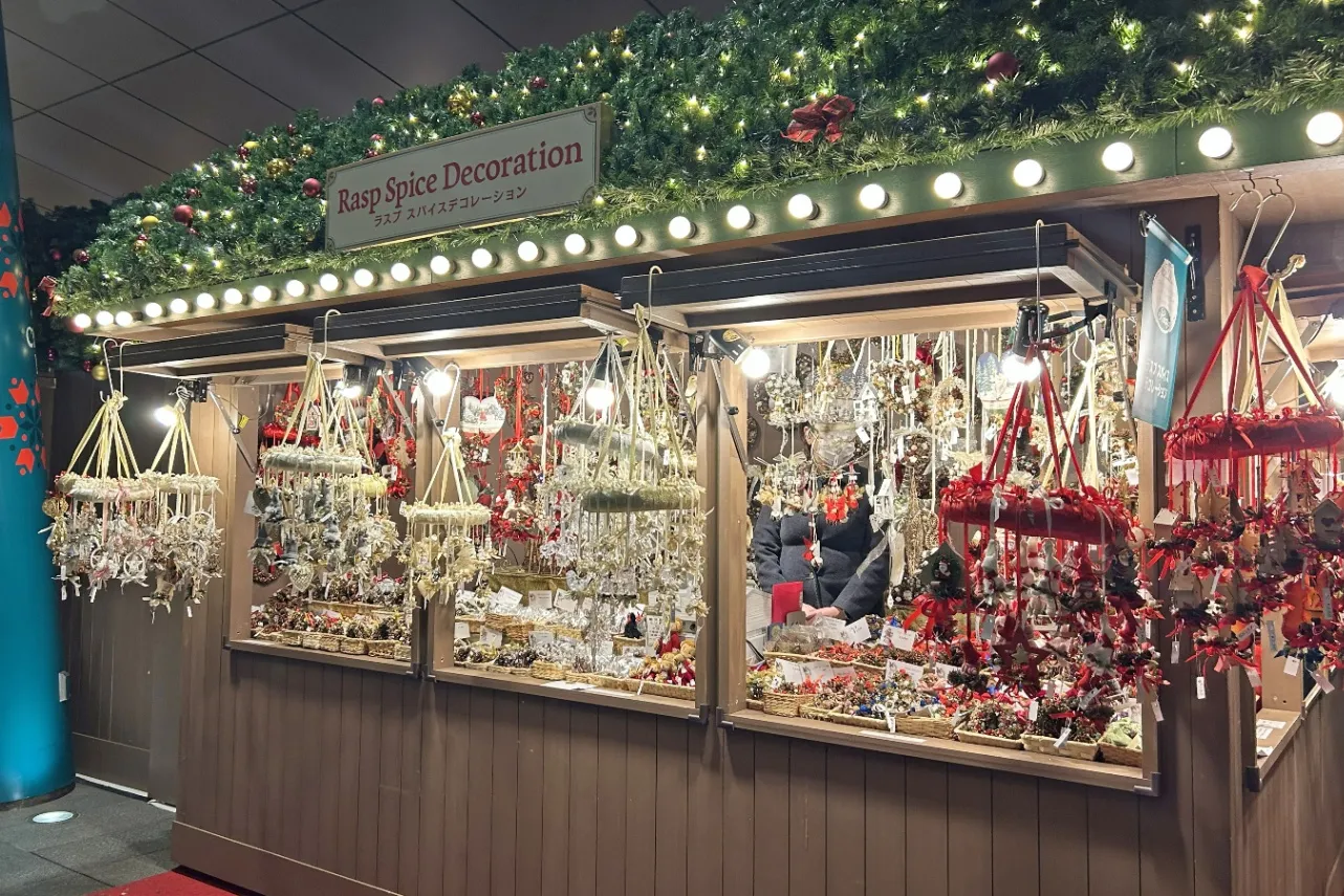六本木ヒルズのクリスマスマーケットを取材レポ！本格ドイツ料理＆クリスマス雑貨が勢ぞろい_3174720