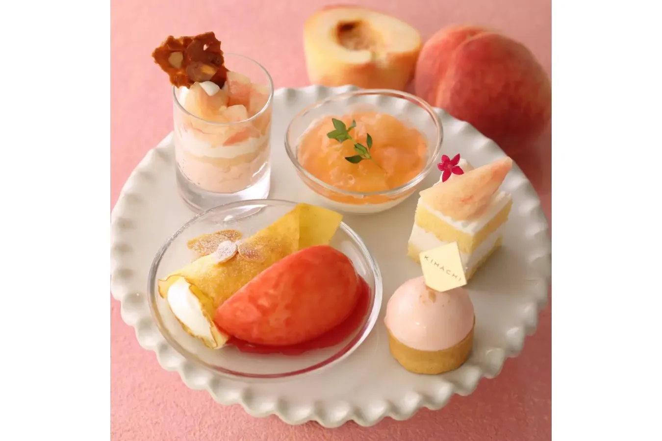 【キハチ 青山本店】甘く芳醇な桃を楽しむアフタヌーンティーが登場!_2594221
